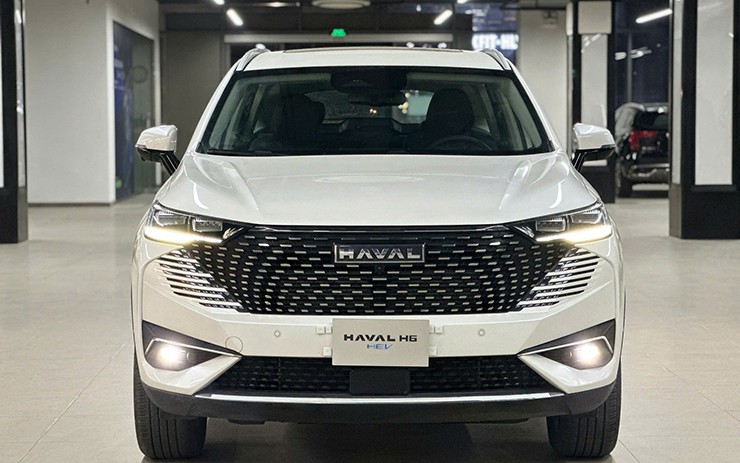 Haval H6 giảm giá còn 685 triệu đồng, SUV hạng C rẻ ngang xe hạng B - 2