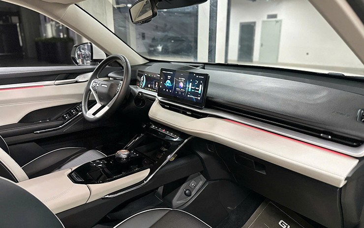 Haval H6 giảm giá còn 685 triệu đồng, SUV hạng C rẻ ngang xe hạng B - 4