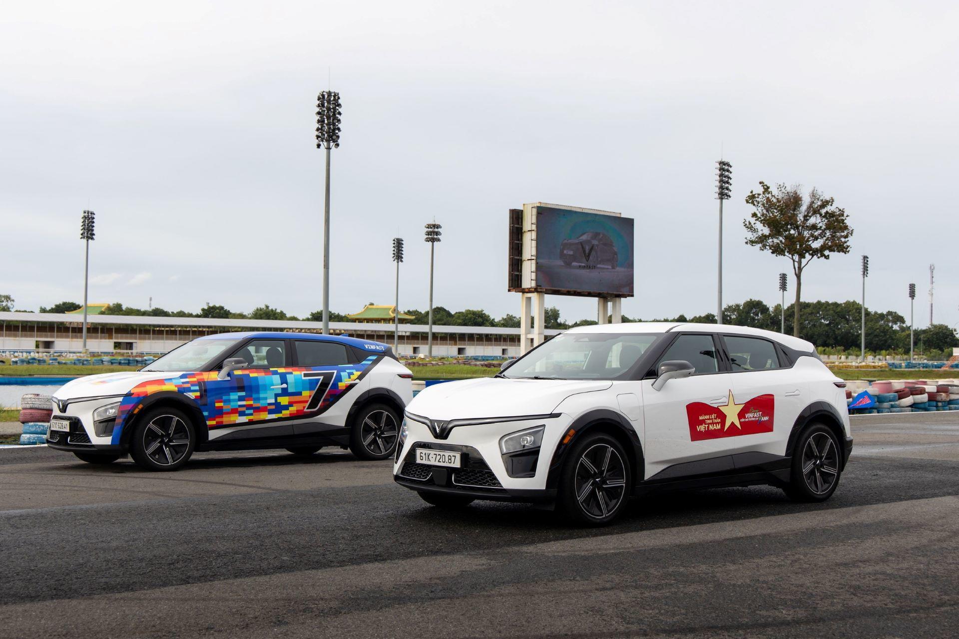 Chị em chọn xe gì để vừa đẹp, vừa tự tin cầm lái? - 2