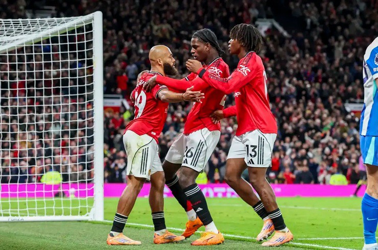 MU dẫn đầu Ngoại hạng Anh về số cú sút, cần chỉnh lại "thước ngắm" - 1