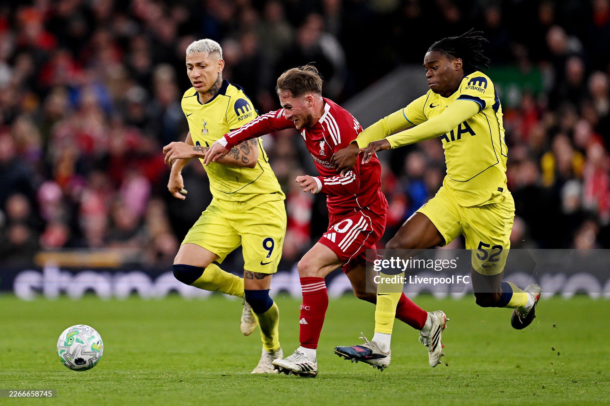 MU sáng cửa đoạt vé Cúp C1: Lịch 5 trận tới ra sao so với Liverpool - Chelsea? - 2