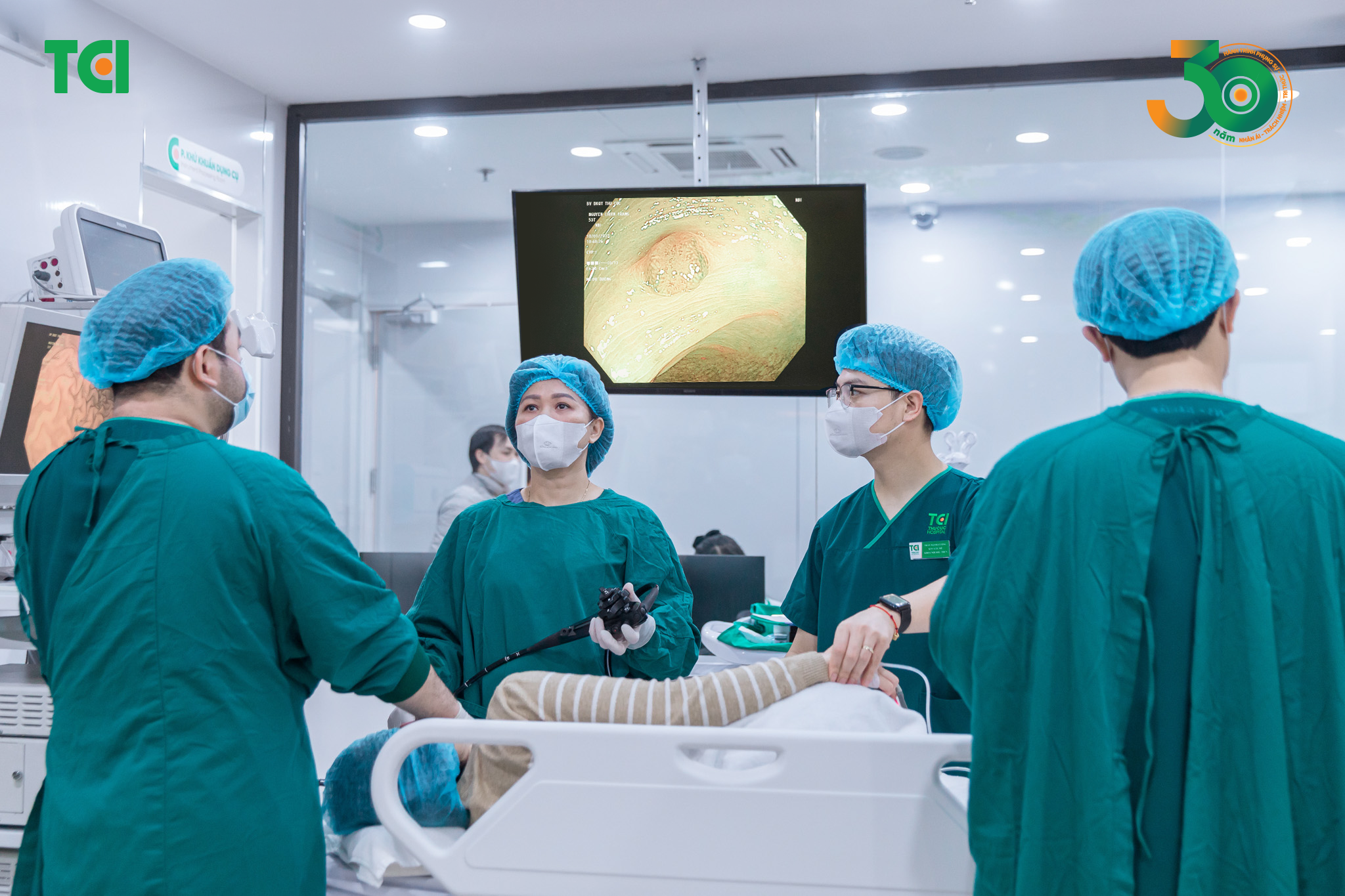 Thu Cúc TCI hé lộ bước tiến mới trong nội soi công nghệ cao - 2