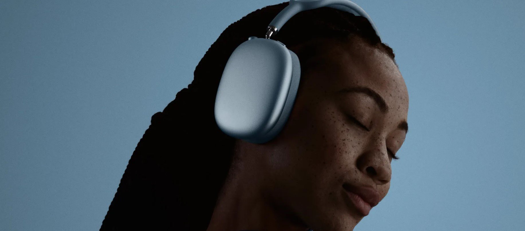 Apple ra mắt tai nghe chụp tai cao cấp AirPods Max - 2