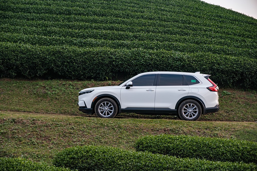 Honda Việt Nam chính thức giới thiệu phiên bản động cơ xăng nâng cấp trên CR-V thế hệ thứ 6 - 3