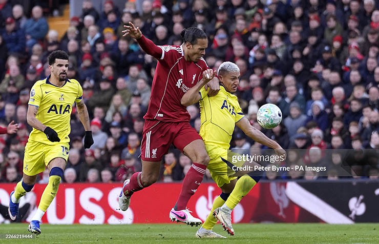 Dự đoán tỷ số vòng 31 Ngoại hạng Anh: MU có cơ hội bứt tốc, Chelsea - Liverpool gặp khó - 3