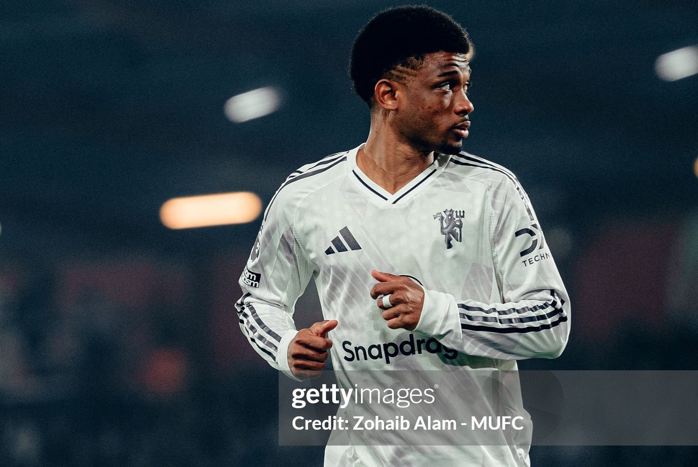 MU hòa đau Bournemouth: Cunha tạo nét chấm phá, Maguire từ người hùng hóa tội đồ - 4