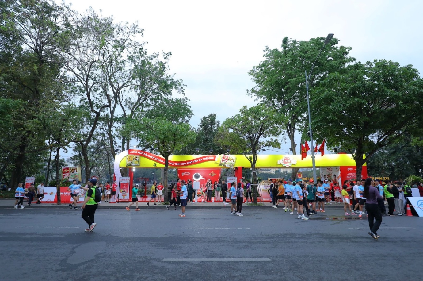 Dấu ấn Phở Việt tại Giải chạy Chào mừng 80 năm Ngày truyền thống ngành TDTT Việt Nam và Ngày Quốc tế Hạnh Phúc - 1