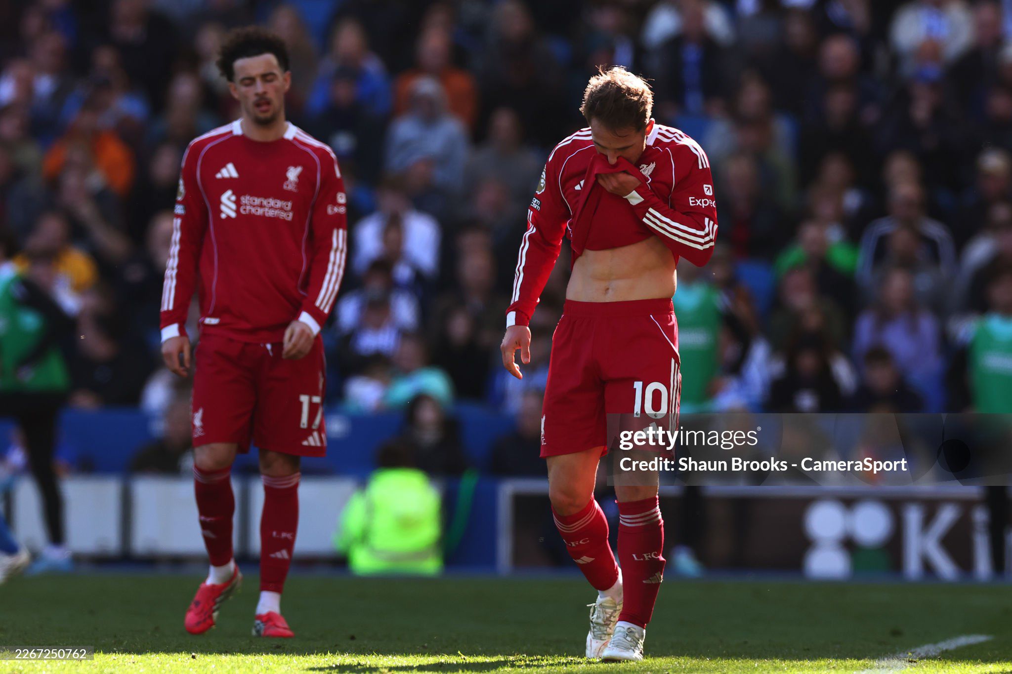 Nóng bảng xếp hạng Anh: Liverpool - Chelsea rủ nhau "giương cờ trắng", MU hưởng lợi - 1
