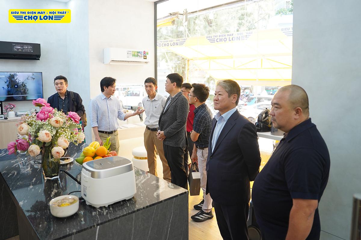 CEO toàn cầu và phái đoàn cấp cao Panasonic thăm Điện Máy Chợ Lớn: Cột mốc chiến lược nâng tầm gia đình Việt - 3