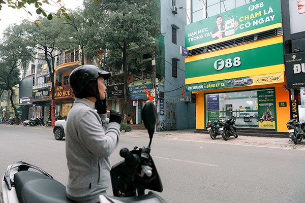 Cạm bẫy từ những lời mời vay tiền nhanh - 2