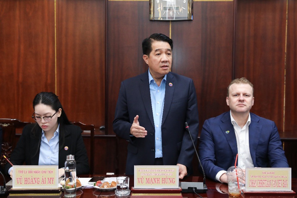 Chủ tịch UBND tỉnh Tây Ninh: Tiếp, làm việc với Tập đoàn De Heus và Tập đoàn Hùng Nhơn - 2