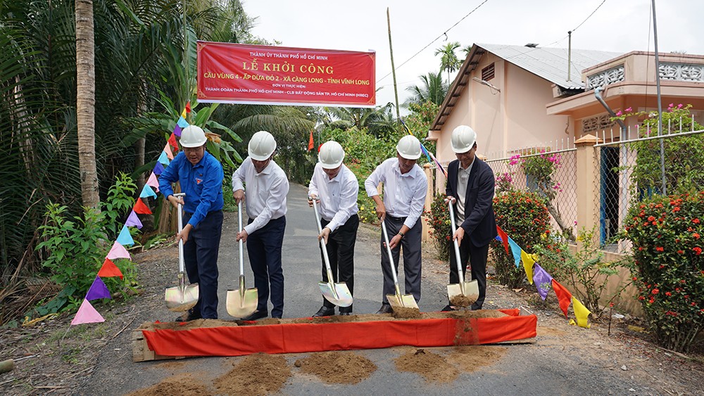 LG Electronics đóng góp xây cầu dân sinh tại Vĩnh Long, góp phần tăng kết nối giao thông vùng nông thôn - 1