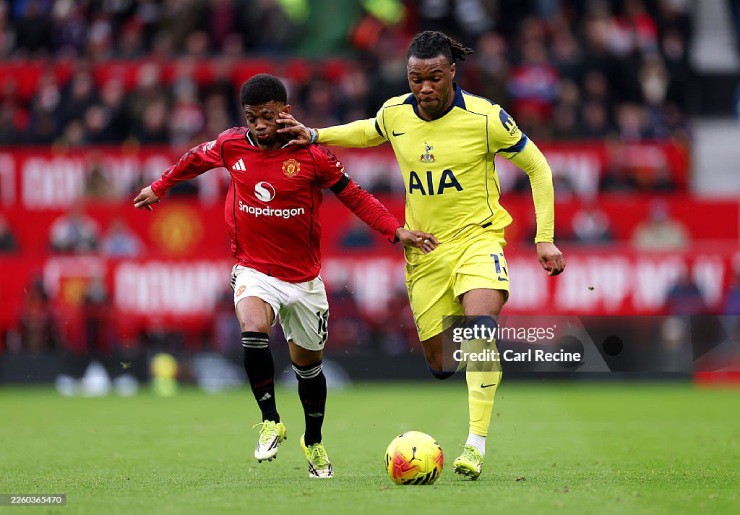 Tin mới nhất bóng đá sáng 28/3: Hậu vệ trái được tiến cử cho MU, Lukaku nổi loạn ở Napoli - 1