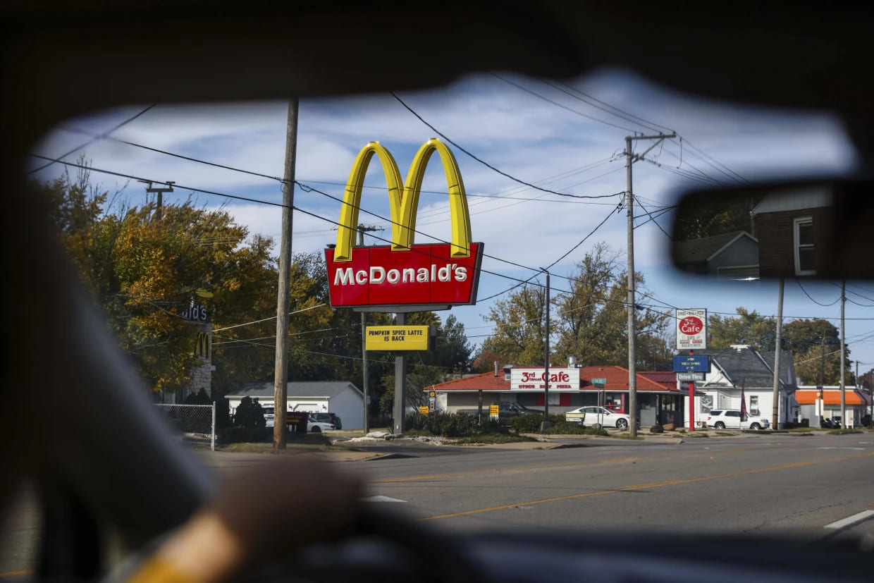 McDonald&#39;s đột ngột thông báo đóng cửa trên khắp nước Mỹ - 1