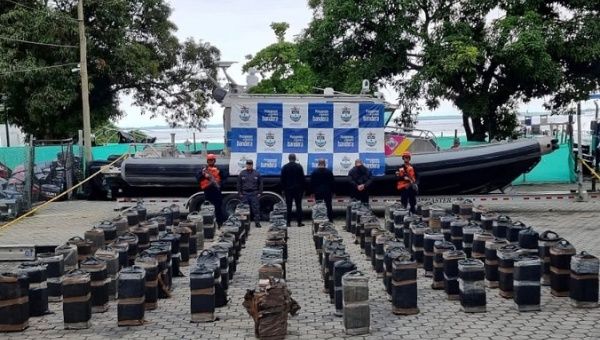 Bắt giữ tàu ngầm chở ma túy lớn chưa từng thấy ở Colombia - 1