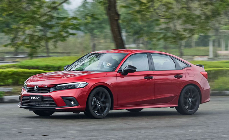 Honda Civic RS giảm giá 100 triệu đồng, rẻ ngang bản G - 2
