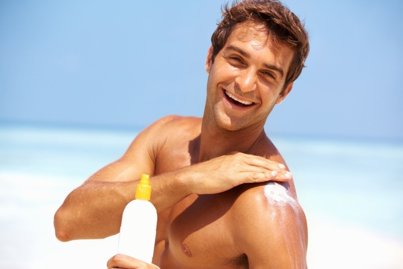 Đàn ông cũng rất cần sử dụng kem chống nắng - 1