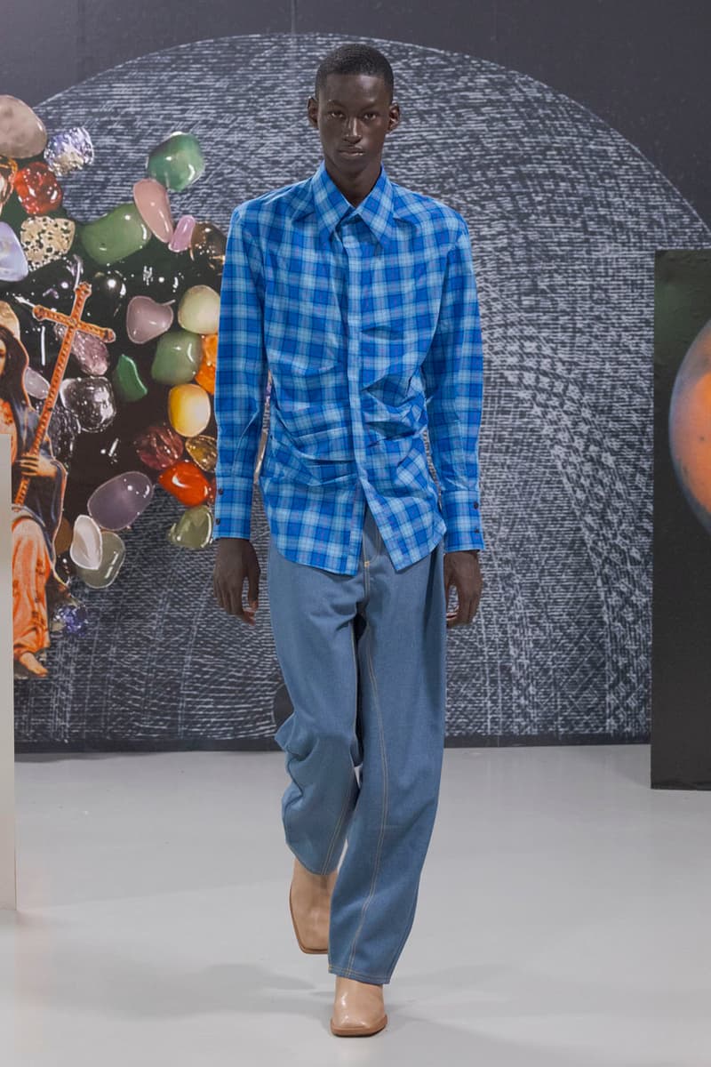 Vải nhẹ giống denim giúp trang phục nhẹ nhõm, thoáng mát - 1