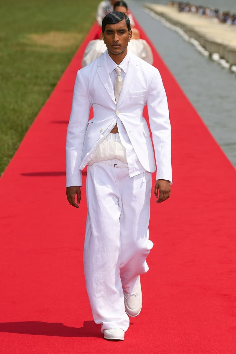 Jacquemus diễn show tại Cung điện Versailles của vua Louis XIV - 11