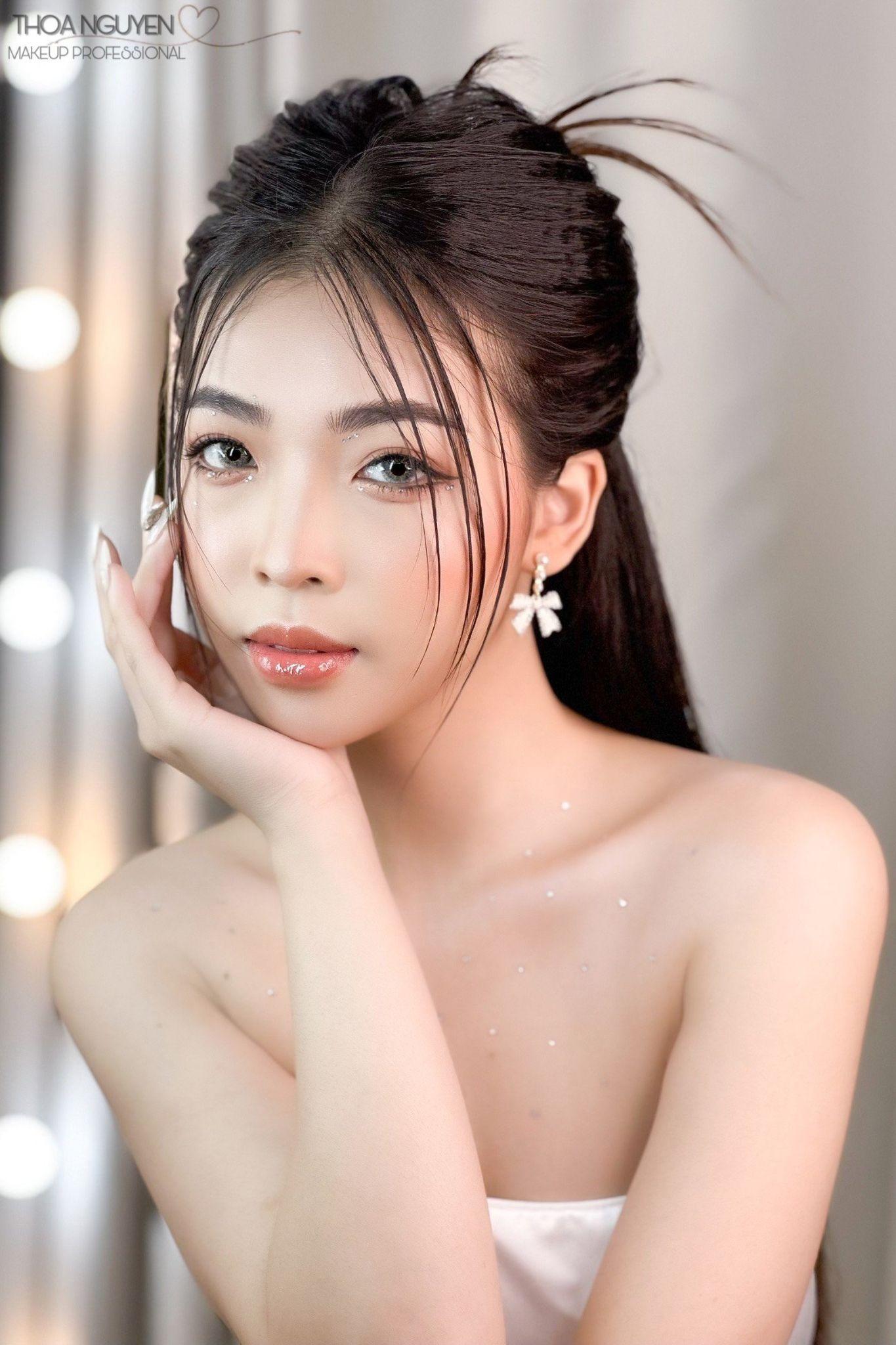 Bí quyết giữ trọn ngọn lửa hạnh phúc gia đình của &#34;phù thủy&#34; Makeup 9x - 1