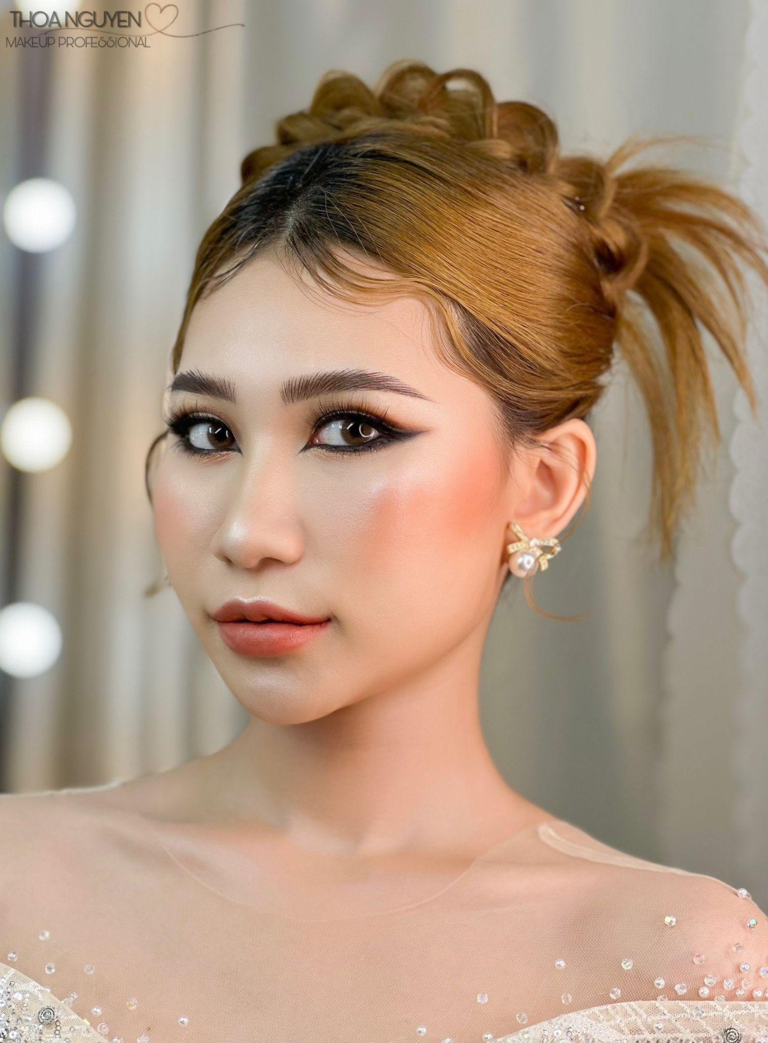 Bí quyết giữ trọn ngọn lửa hạnh phúc gia đình của &#34;phù thủy&#34; Makeup 9x - 5
