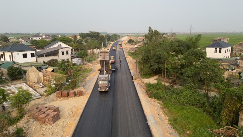 "Tuyến đường lịch sử" của Vinh mở rộng lên đến 70m, từ thành phố Vinh đến ven sông Lam chỉ còn 8 phút lái xe - 1