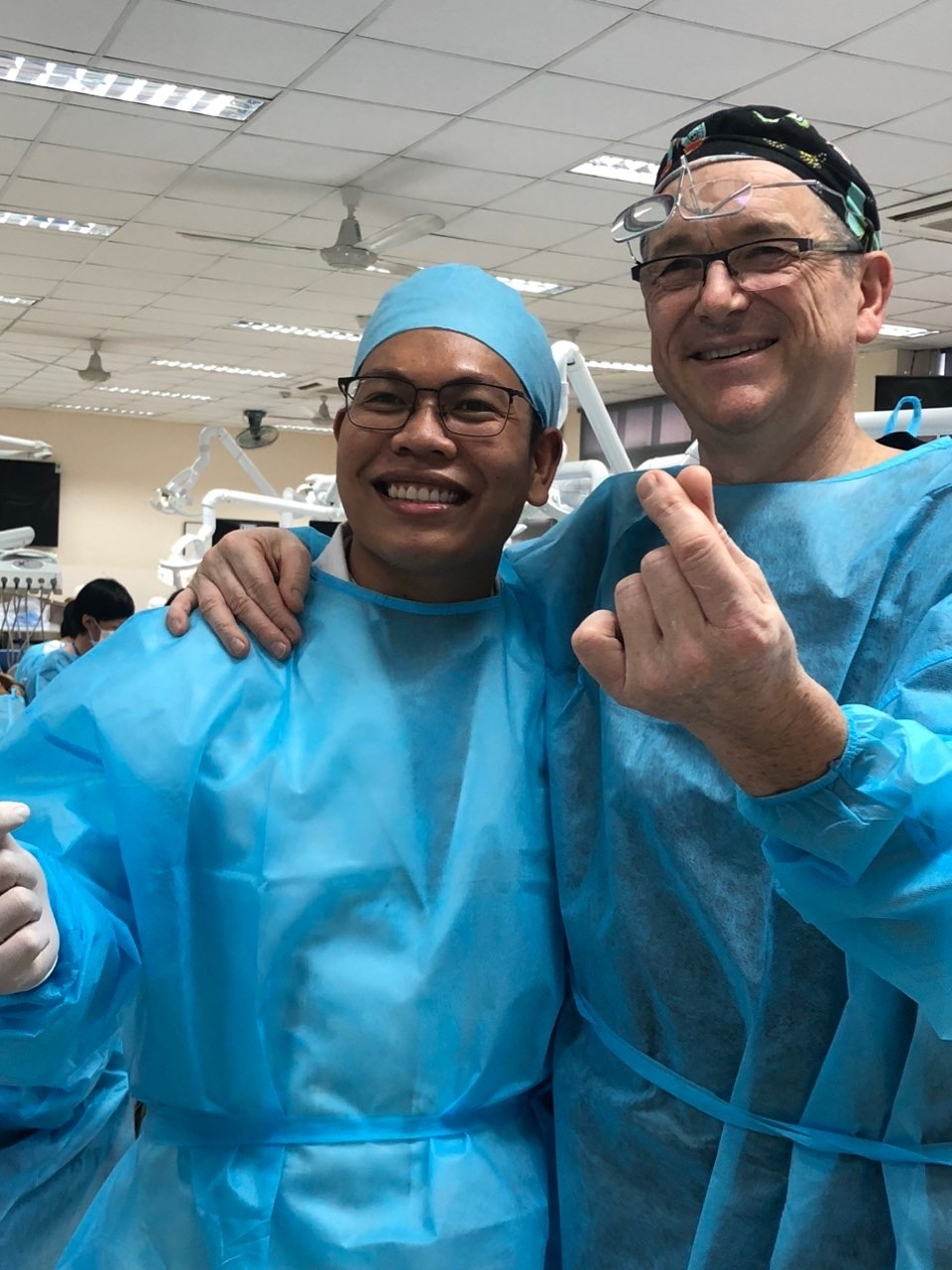 Bác sĩ Huỳnh Phước Sang: Hành trình y đức và niềm đam mê với nghề y - 2
