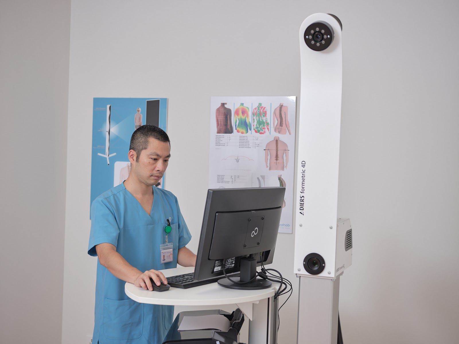 Hệ thống đánh giá hình thái cột sống 4D nâng cao hiệu quả điều trị bệnh lý cột sống - 1