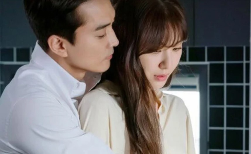 Ruồng bỏ vợ con, người đàn ông sốc khi bị nhân tình cho ăn một cú lừa - 1
