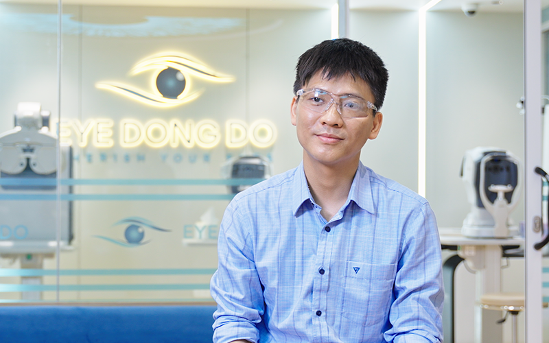 Chia sẻ “tâm phục khẩu phục” của bệnh nhân sau phẫu thuật tật khúc xạ bằng công nghệ SmartSight - 3