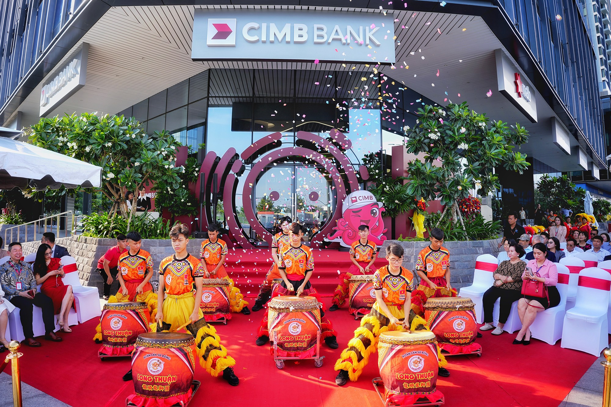 CIMB khai trương Chi nhánh mới và Trung tâm Khách hàng Ưu tiên tại Tp. Hồ Chí Minh - 1