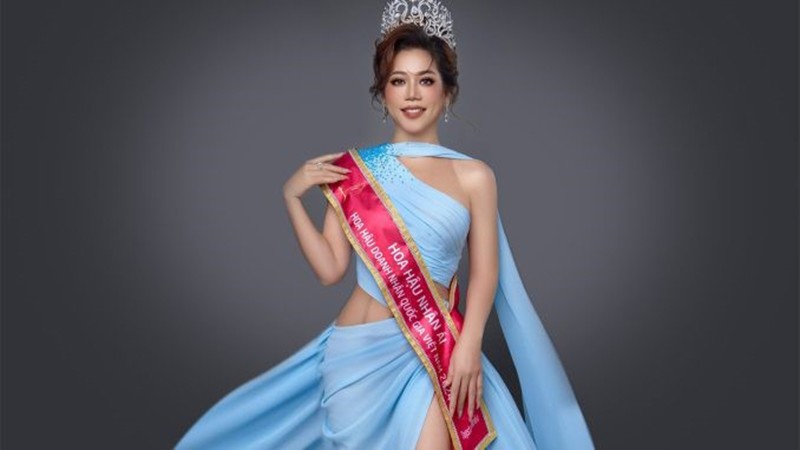 Lê Nguyễn Thị Hoàng Oanh: Hoa hậu Nhân Ái 2024 xinh đẹp và tài năng - 1