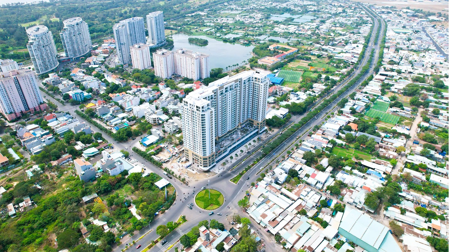 Hạ tầng “khoác áo mới”, du lịch Vũng Tàu chuyển mình - 3