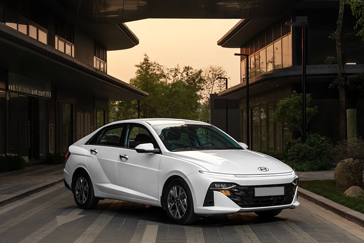 Doanh số xe Hyundai tăng trưởng gần 80% trong tháng 3/2025 - 1
