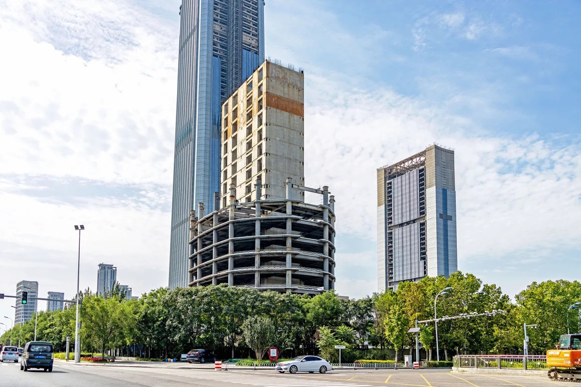 Tòa nhà cao nhất thế giới từng bị bỏ hoang ở Trung Quốc sắp tiếp tục thi công sau một thập kỷ - 4