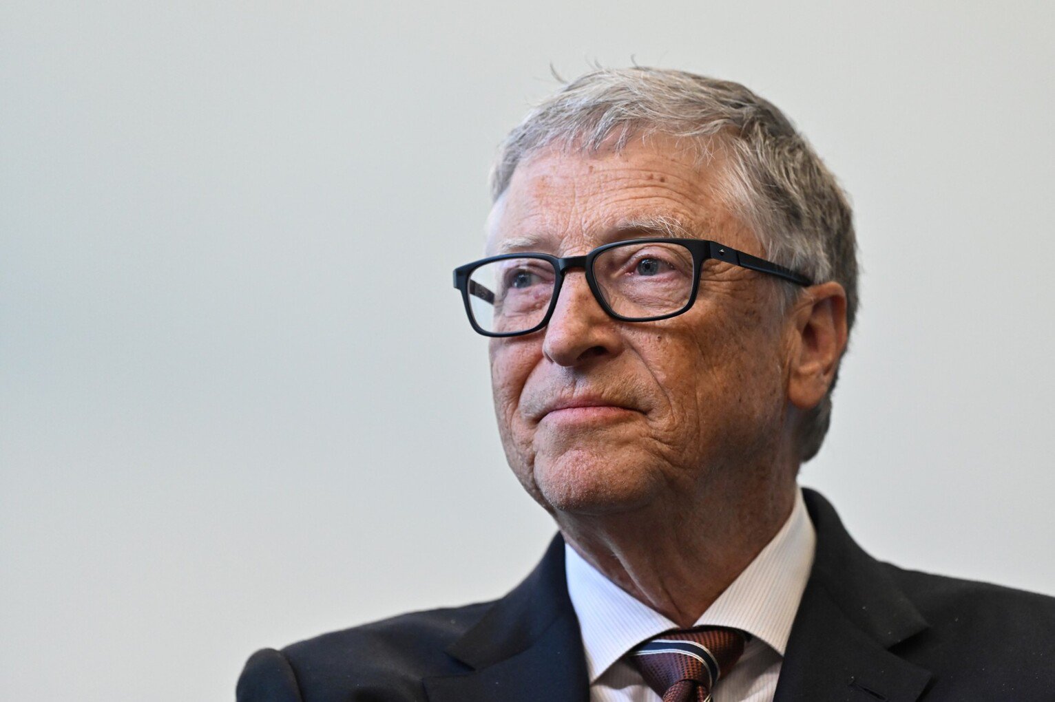 Nếu không bán cổ phần Microsoft, Bill Gates có thể đã là tỷ phú ngàn tỷ đầu tiên thế giới - 1