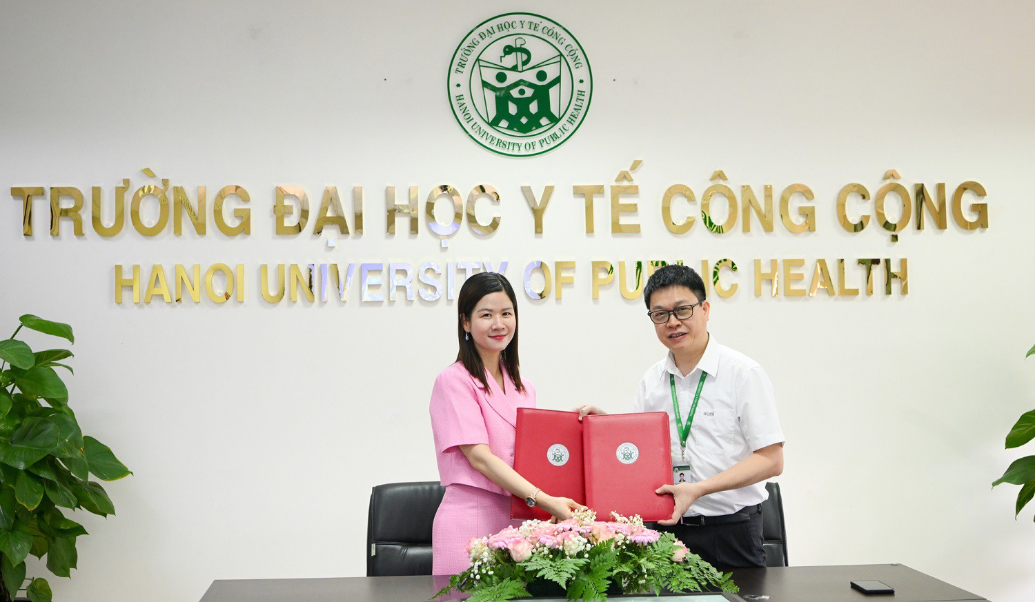 Trường Đại học Y Tế Công Cộng và quỹ VinFuture hợp tác phòng chống - kiểm soát thuốc lá điện tử học đường - 1