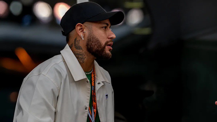 Tậu siêu xe hiếm hơn 1 triệu USD, tiền đạo Neymar giàu cỡ nào ở tuổi 33? - 5