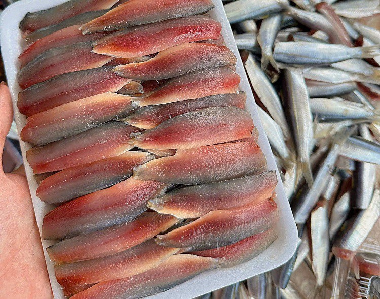 Loại cá giàu Omega-3 ngang ngửa cá hồi, bán đầy chợ với giá chỉ từ 45 nghìn đồng/kg - 4