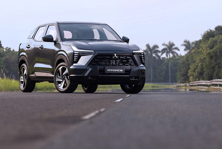 Giá xe Mitsubishi Xforce tháng 5/2025, giảm 50% lệ phí trước bạ - 4