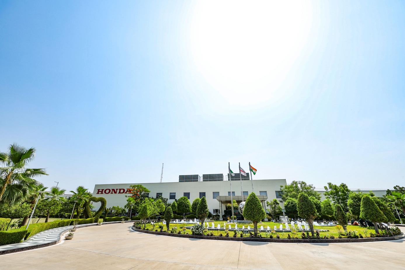 Honda đạt mốc sản xuất 500 triệu xe máy trên toàn cầu - 1