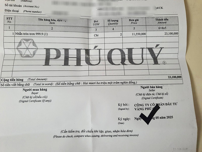 Giá vàng chiều 26/5: Lao dốc không phanh, tiệm vàng xả hàng, bất ngờ lượng khách đến mua bán - 7