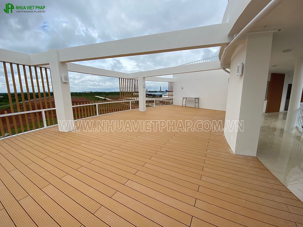 Biến hóa không gian với sàn gỗ nhựa Việt Pháp: Bền đẹp, thời thượng - 3