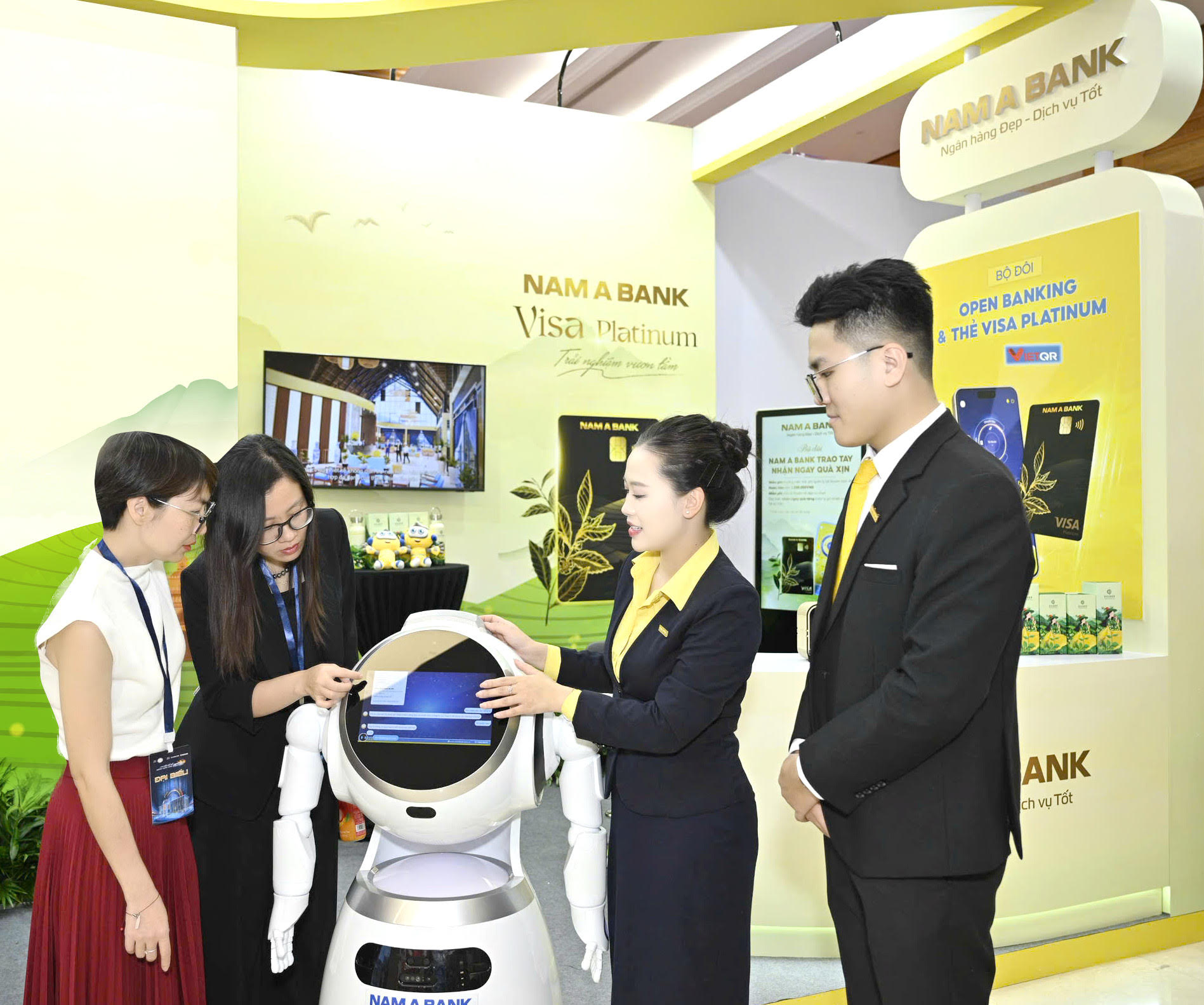 Tỷ lệ giao dịch online của Nam A Bank đạt trên 97%: Minh chứng cho thành công chuyển đổi số - 2