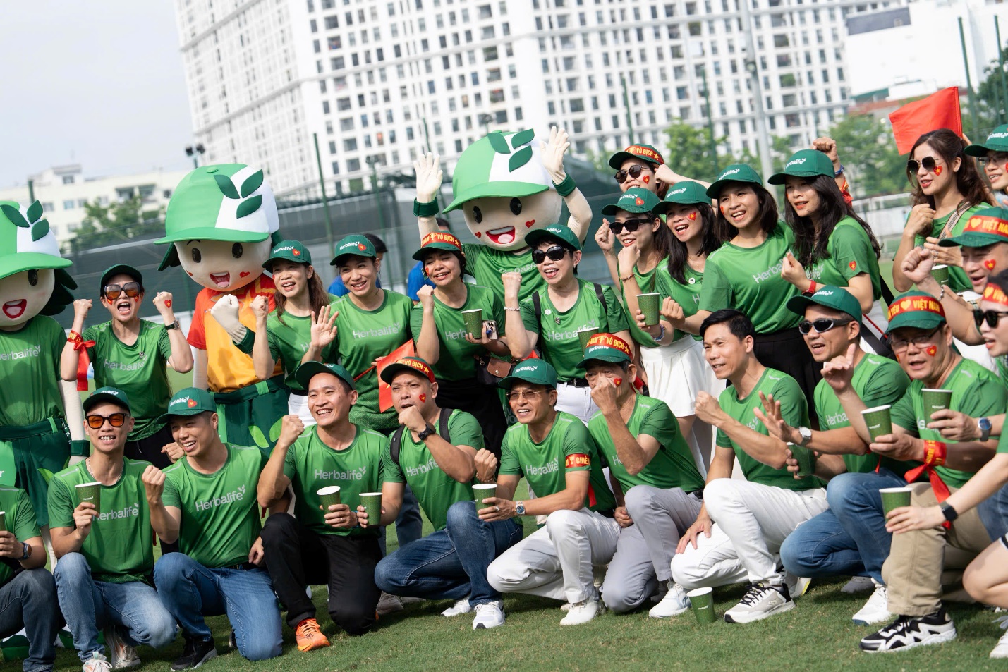 Herbalife Việt Nam phối hợp cùng Liên đoàn Bóng đá Việt Nam đồng hành và tiếp sức cho các Đội tuyển Bóng đá Quốc gia Việt Nam - 1