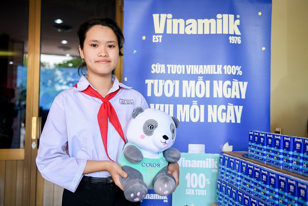 Gần 70.000 hộp sữa được trao tặng trẻ em khó khăn, khởi đầu “tháng của trẻ em” đầy ý nghĩa - 7