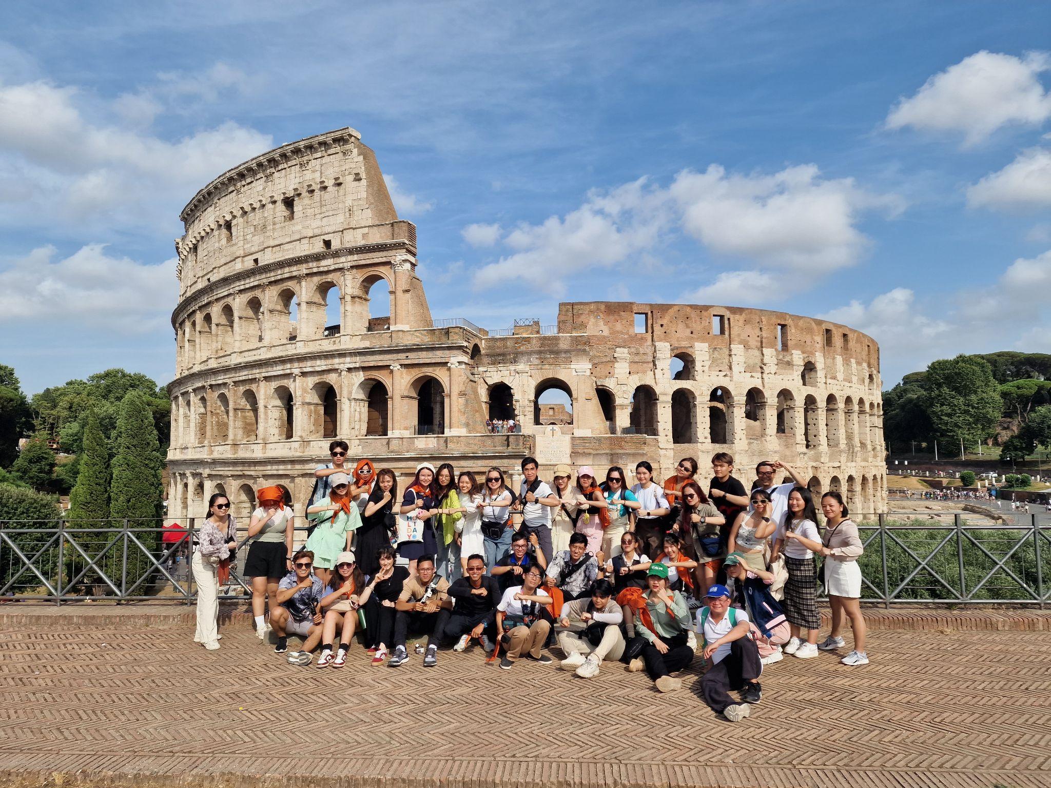 Giảng viên đại học Tôn Đức Thắng nhận tước hiệu Hiệp sĩ Cộng hòa Italia - 4