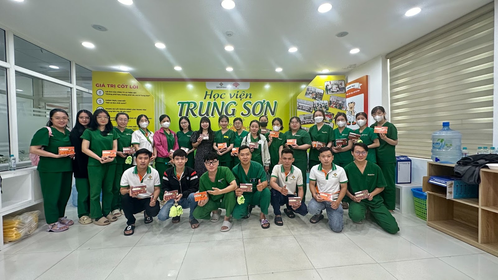 Bác sĩ Đào Thùy Linh – Mang y học tử tế đến gần người trẻ - 4
