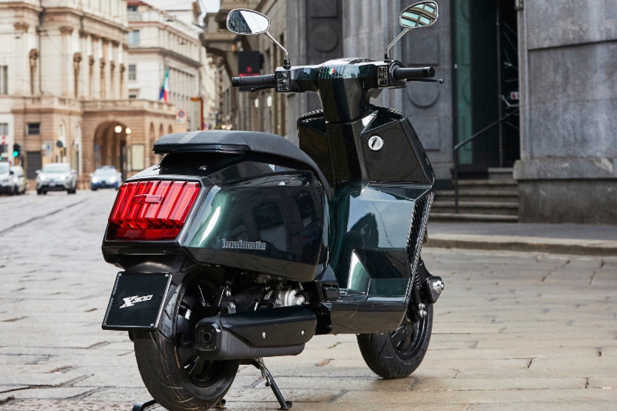 Xe ga 275cc thương hiệu Ý thiết kế ăn đứt Vespa, trang bị lất át Honda SH - 2