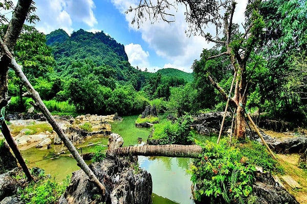 Suối khoáng nóng Thành Minh: Điểm đến mới gây chú ý trên bản đồ du lịch sinh thái - 1